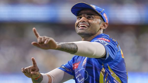 Hera Pheri 3 का नया बाबू भैया कौन? Harbhajan Singh ने दिया स्टार क्रिकेटर का नाम, फिल्म में मचाएगा धमाल!