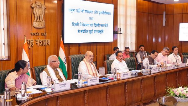 जल जीवन मिशन पर उठे सवाल! सांसदों ने की जांच की मांग, जल शक्ति मंत्रालय की बैठक में गरमाया मुद्दा