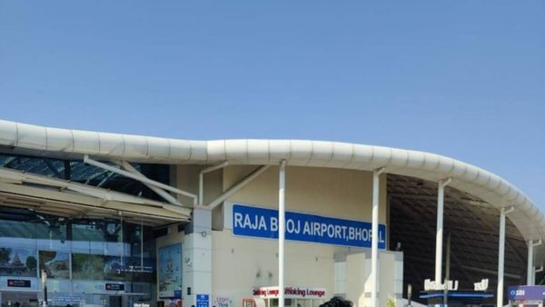 Bhopal News: राजा भोज इंटरनेशनल एयरपोर्ट को बम से उड़ाने की धमकी, ई-मेल से मचा हड़कंप, सुरक्षा एजेंसियां अलर्ट