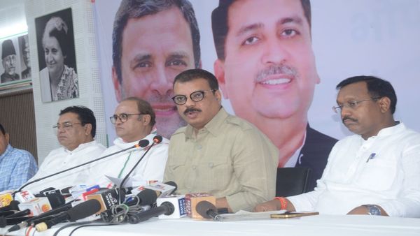 MP News: उमंग सिंघार का BJP सरकार को अल्टीमेटम, “15 दिन में अधिकार नहीं लौटे तो होगा जन आंदोलन