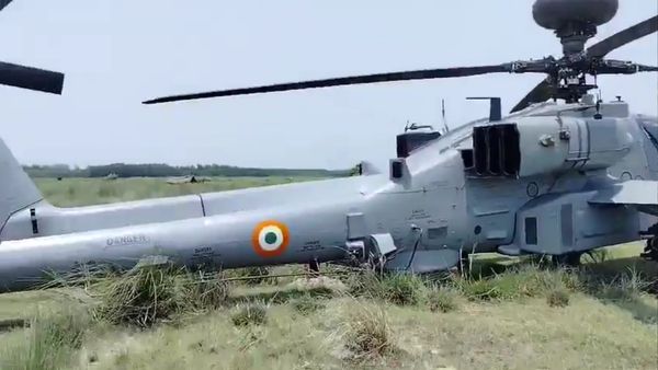 सहारनपुर में भारतीय वायुसेना के हेलिकॉप्टर की आपात लैंडिंग, हालिया तकनीकी घटनाओं पर एक नजर