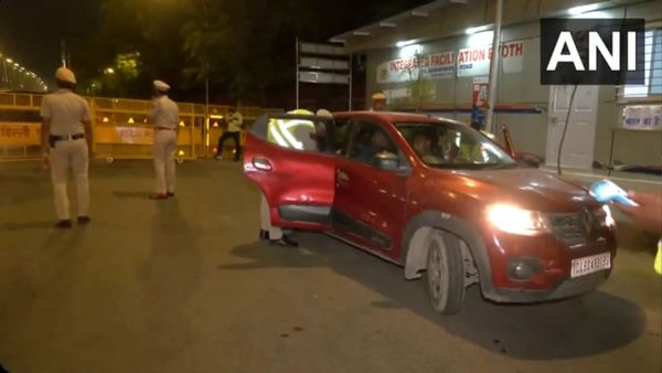 Bakrid 2025 से पहले दिल्ली पुलिस का सर्च ऑपरेशन, आला अधिकारी खुद कर रहे निगरानी, लोगों से भाईचारे की अपील