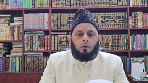 Bakrid 2025 : 'कानूनी दायरे में करें कुर्बानी, सोशल मीडिया से दूर रहें', मौलाना खालिद रशिद ने जारी की एडवाइजरी