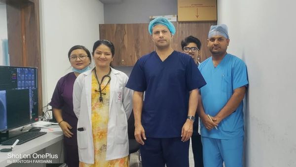 सरकारी अस्पताल में डॉक्टर्स ने दो माह की बच्ची को दिया नया जीवन, बिना चीरा लगाए, 1 घंटे में हार्ट का ऑपरेशन