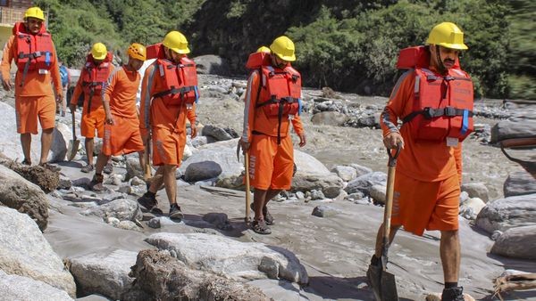 हिमाचल प्रदेश स्कूल टाइमिंग में फिर बदलाव: बारिश के बाद पुराने समय पर लौटे स्कूल