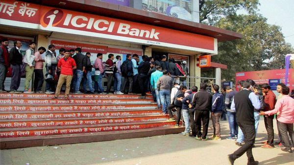 New Rules from 1st July 2025: UPI पर लगेगा पैसा, ATM का इस्तेमाल भी होगा महंगा, 1 जुलाई से बदलेंगे ये नियम