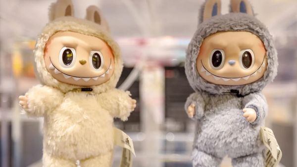 Labubu Doll: क्या है 'लाबूबू डॉल'? क्यों हो रही है वायरल? करोड़ों में बिक रही है डरावने लुक वाली ये गुड़िया