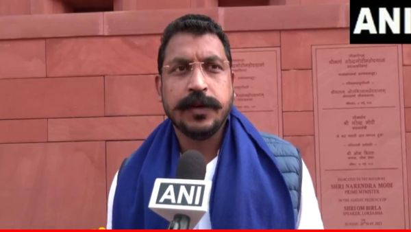 UP Politics: चंद्रशेखर आजाद ने मायावती के ‘बरसाती मेंढक’ बयान पर किया करारा पलटवार, गरमाई राजनीति