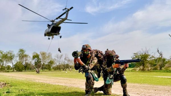 LoC पर जैश के आतंकियों की घुसपैठ की कोशिश नाकाम, सेना के हत्थे चढ़ा पाकिस्तानी गाइड