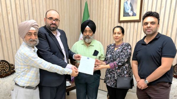 विरासत सिखिज़्म ट्रस्ट ने ईरान सांस्‍कृतिक सलाहकार को सौंपा पत्र, तेहरान गुरुद्वारे की रक्षा का किया आग्रह