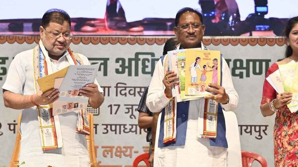 Chhattisgarh News: मुख्यमंत्री ने सार्थक एवं रक्षक अभियान का किया शुभारंभ