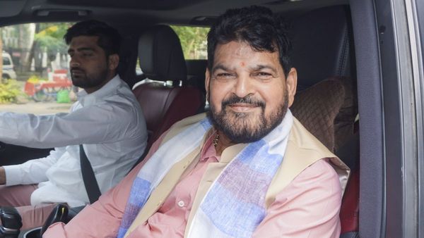 'लगातार दो साल फेल हुआ, तीसरी बार में खूब नकल किया', पूर्व BJP सांसद बृजभूषण ने सुनाई 8वीं क्लास की कहानी