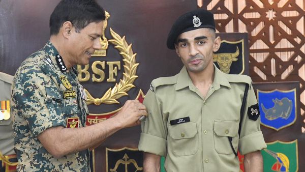 BSF सम्मान समारोह: खिलाड़ियों ने मचाया धमाल, अनुज को मिली बंपर प्रमोशन