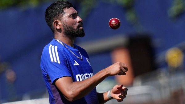 गेंद से कमाल करने के बाद बिरयानी से धमाल, मोहम्मद सिराज ने शुरू की नई पारी