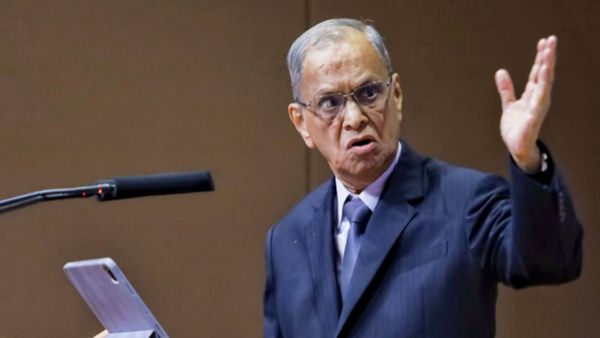 70 घंटे काम करने की नारायण मूर्ति दी थी सलाह, उनकी कंपनी Infosys ओवरटाइम होते ही कर्मचारियों को भेज रही ईमेल