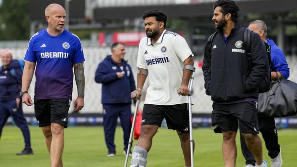 'मुझे पता था तुम पागल हो, लेकिन', ऋषभ पंत के जोश से दर्द भी डर गया, SKY ने ऐसे लुटाया प्यार!