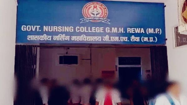 Rewa News: संजय गांधी अस्पताल में नर्सिंग की 80 छात्राओं ने क्यों लगाए डॉक्टर पर गंभीर आरोप, जानिए पूरा मामला