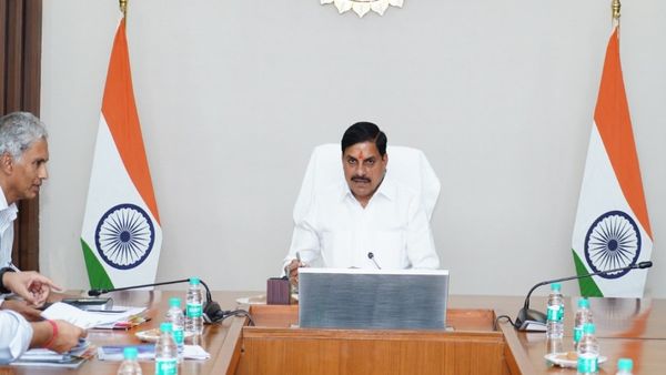 MP News: सीएम मोहन यादव की 6 दिवसीय विदेश यात्रा, निवेश लाने के लिए दुबई और स्पेन पर फोकस