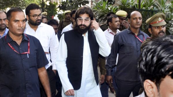 Abbas Ansari को हाईकोर्ट से बड़ी राहत! भड़काऊ भाषण केस में 2 साल की सजा रद्द, विधायकी बहाली की राह खुली?