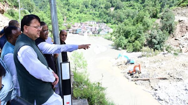 Uttarkashi स्यानाचट्टी में यमुना का प्रवाह रूका,अस्थाई झील का CM धामी ने किया निरीक्षण, जानिए क्या दिए निर्देश