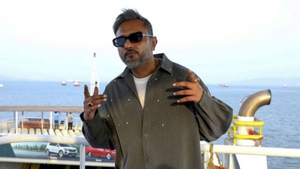 हनी सिंह ने पंजाब में अचानक क्यों रद्द किया शो? स्टेज पर चढ़ने से पहले छोड़ा वेन्यू, सामने आई चौंकाने वाली वजह