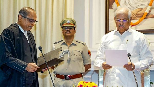 कौन हैं Justice Vipul Pancholi जिनकी सुप्रीम कोर्ट में नियुक्ति पर हुआ विवाद? जानें पूरा मामला