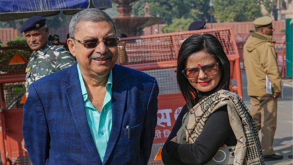 Mahua Moitra पर फिर फूटा Kalyan Banerjee का गुस्सा, 'नीच स्तर है उसका, उस पर बात करना टाइम वेस्ट'