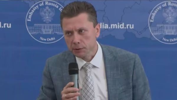 PC की शुरुआत में रूसी डिप्लोमैट ने ऐसा क्या कह दिया जो होने लगी प्रशंसा? जमकर वायरल हो रहा वीडियो