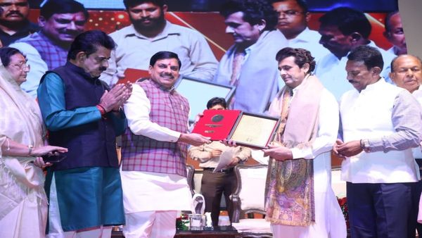 इंदौर में सुरों का महाकुंभ: सोनू निगम को मिला लता मंगेशकर अलंकरण, सीएम मोहन यादव ने किया सम्मानित