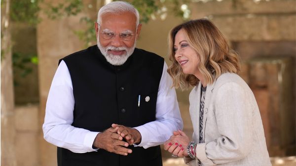 I Am Giorgia: मेलोनी की किताब में PM मोदी ने ऐसा क्या लिखा जो हो गया Viral, फिर चर्चा में आए दोनों