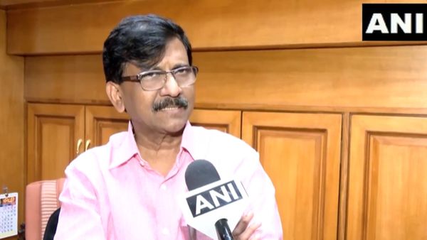 IND vs PAK Final: 'भले ही खून की नदियां बहें', भारत-पाकिस्‍तान फाइनल मैच पर आगबबूला हुए संजय राउत