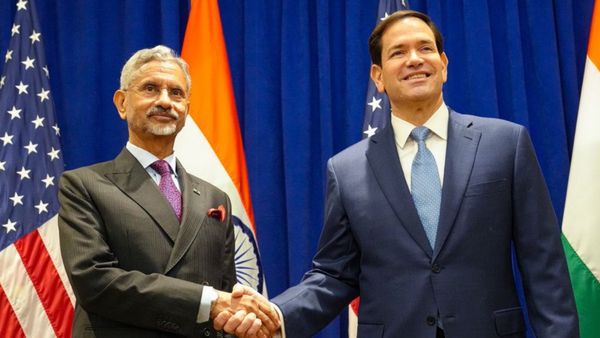 न्यूयॉर्क में मार्को रुबियो से मिले विदेश मंत्री जयशंकर, अमेरिकी टैरिफ 50% तक किए जाने के बाद पहली मुलाकात