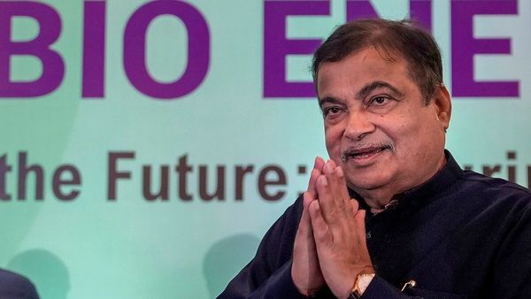 'जाति-धर्म की राजनीति छोड़ो, वरना—',नितिन गडकरी के बयान से सियासी भूचाल, आखिर किस से नाराज हैं मोदी के मंत्री