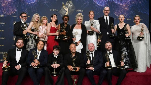 Emmy Awards 2025: इस बार एमी अवार्ड्स में रहा किन शोज का जलवा? किसने जीता कौन सा अवार्ड?