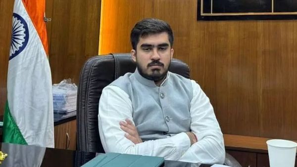 5 करोड़ दे वरना जान से मार दूंगा, DUSU पूर्व अध्यक्ष रौनक खत्री को किसने दी धमकी