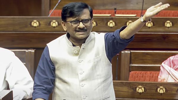 VP Election से पहले संजय राउत का हैरान करने वाला दावा, 'BJP के पास बहमुत लायक नंबर नहीं'