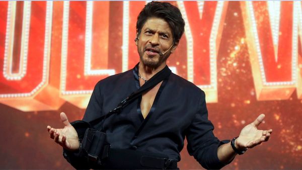 पंजाब बाढ़ पीड़ितों की मदद के लिए शाहरुख खान ने बढ़ाया हाथ, 1,500 परिवारों तक पहुंचाई राहत सामग्री