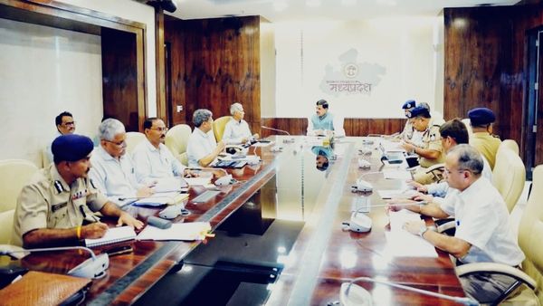 MP News: मोहन सरकार क्यों ले रही 4,000 करोड़ रुपए का लोन, लाड़ली बहना और सेवा पर्व पर कितना हो रहा खर्च, जानिए