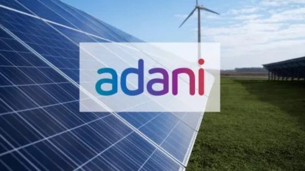 Adani Green energy की बड़ी छलांग, 39% बढ़ी ऊर्जा बिक्री, स्‍वच्‍छ ऊर्जा बनाने वाली बनी सबसे बड़ी कंपनी