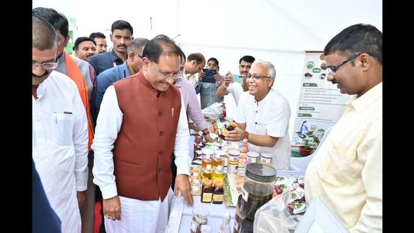 Chhattisgarh News: प्रधानमंत्री श्री नरेन्द्र मोदी ने किसानों के लिए 41 हजार करोड़ रूपए से अधिक की दो नई योजनाओं का किया शुभारंभ