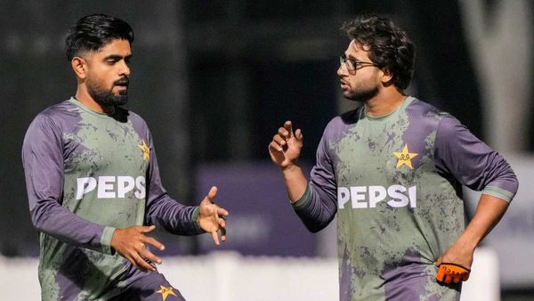 314 दिन बाद बाबर आज़म की पाकिस्तानी टीम में वापसी, टी20 में कौन हुआ अंदर-बाहर?