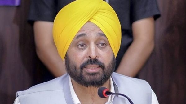 पंजाब सीएम भगवंत मान ने DIG भुल्लर को किया निलंबित, AAP की भ्रष्टाचार के प्रति ‘जीरो टॉलरेंस’ नीति दोहराई