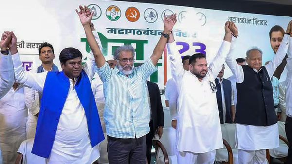 Bihar Chunav: महागठबंधन के इस दल में 100% उम्मीदवार दागी, ADR रिपोर्ट ने खोली तेजस्वी की पोल