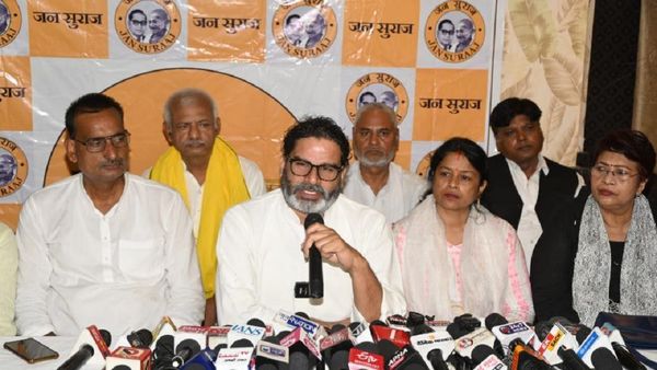 Bihar Chunav: Prashant Kishor का सियासी हमला, तेजस्वी को ‘जंगलराज’ स्वीकारना होगा, सम्राट को ट्रायल का सामना