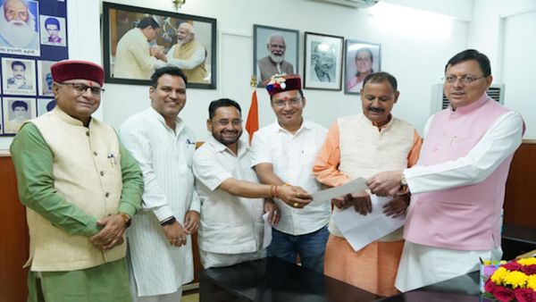 UKSSSC Paper leak case: BJP विधायकों ने CM धामी से की स्नातक स्तरीय परीक्षा निरस्त करने की मांग, जानिए क्यों