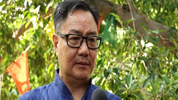 'वे कश्मीर को भारत से अलग करना चाहते हैं, किरेन रिजिजू ने कांग्रेस के आरोपों का दिया करारा जवाब