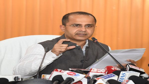 Dhami cabinet decisions: 8 अहम फैसलों पर मुहर, कर्मचारियों, महिलाओं और यूसीसी को लेकर बड़े निर्णय