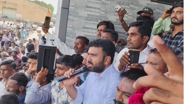 'गुजरात के मार्केटिंग यार्डों में किसानों के साथ खुला अन्याय ', AAP ने साधा BJP पर निशाना