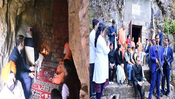 डेढ़ KM का सफर डोली से महावतार बाबा की गुफा पहुंचे पूर्व राष्ट्रपति रामनाथ कोविंद, जानिए कहां और क्यों है खास