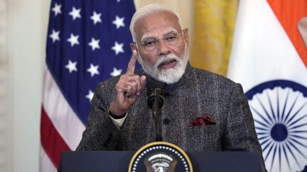 रूस के तेल पर ट्रंप के दावे को लेकर भारत का करारा जवाब, विदेश मंत्रालय ने खेला 'डिप्लोमैटिक मास्टरस्ट्रोक'!
